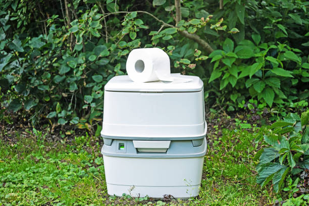 Best Portable bathroom rental  in Niles, OH